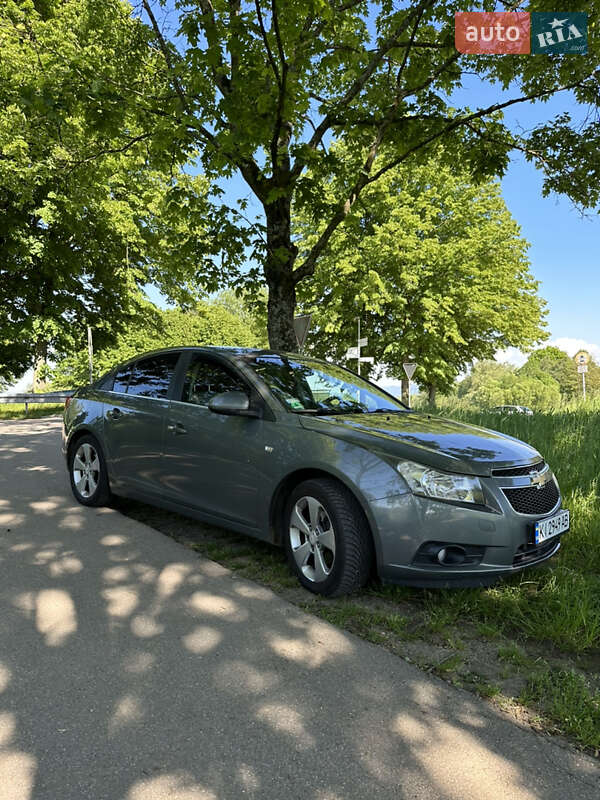 2010 chevrolet cruze