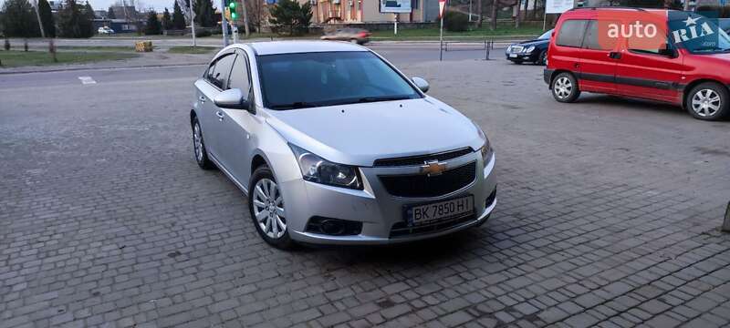 2011 chevrolet cruze