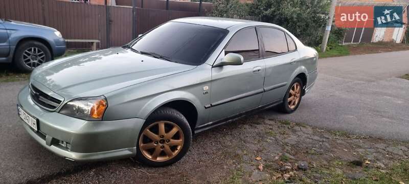 2004 chevrolet evanda