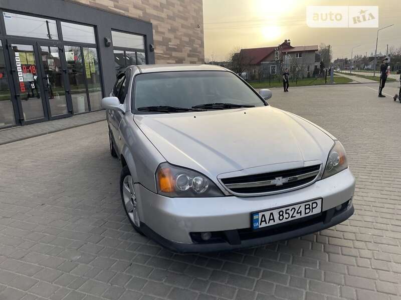 2005 chevrolet evanda