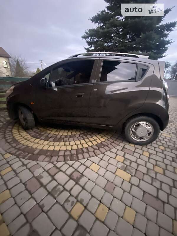 2010 chevrolet spark