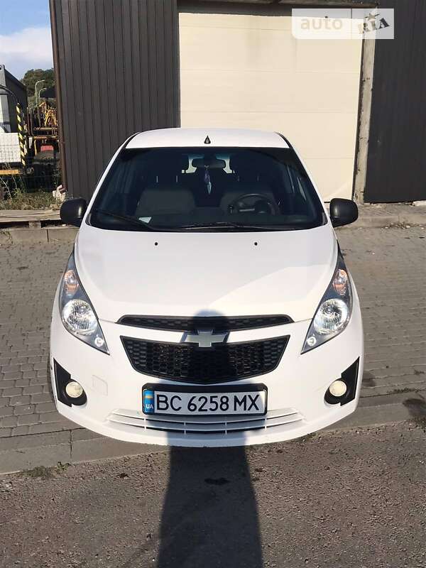 2010 chevrolet spark