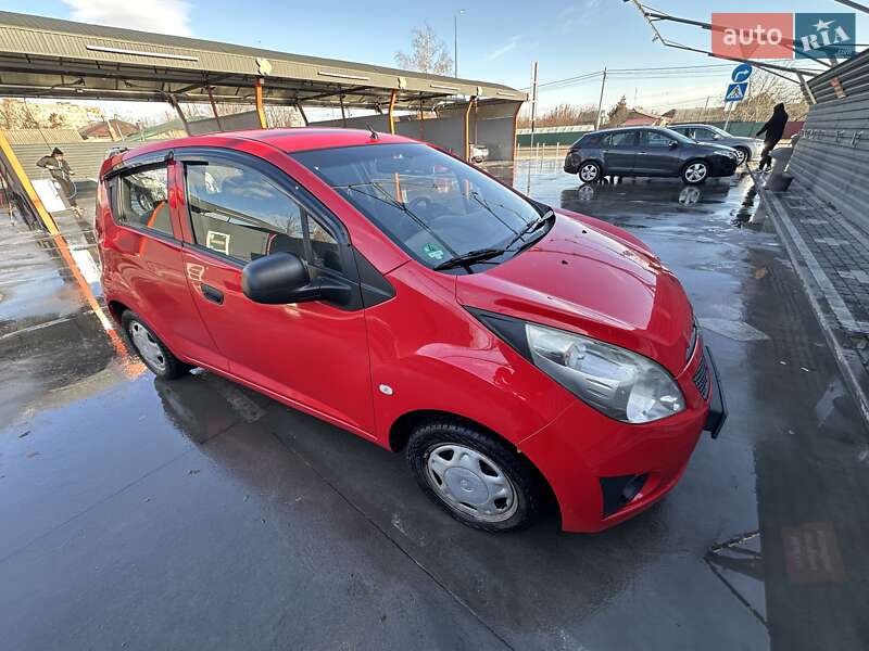 2012 chevrolet spark