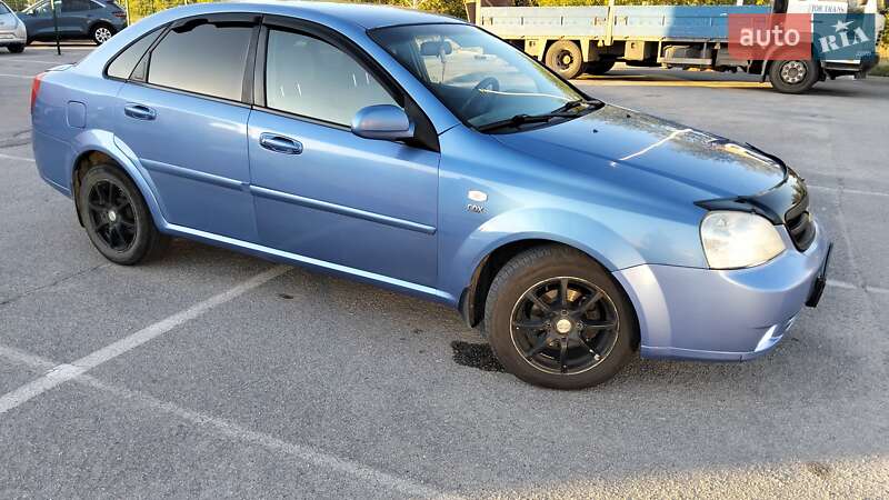 2004 chevrolet lacetti