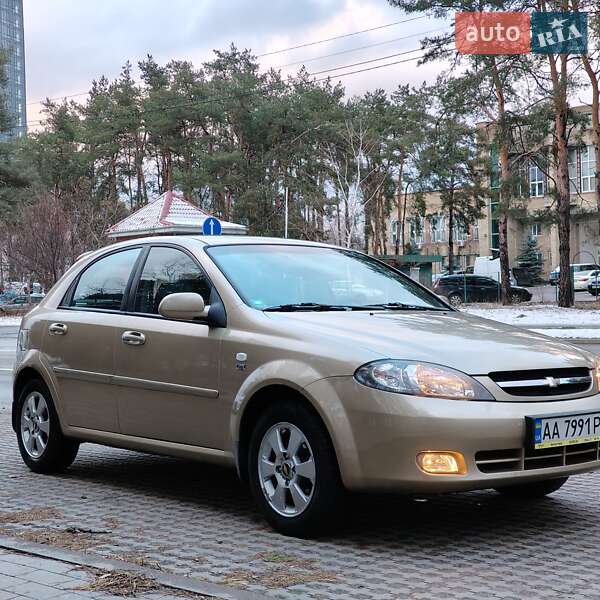 2010 chevrolet lacetti