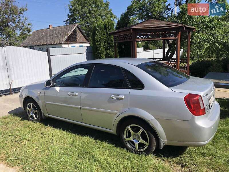 2005 chevrolet lacetti