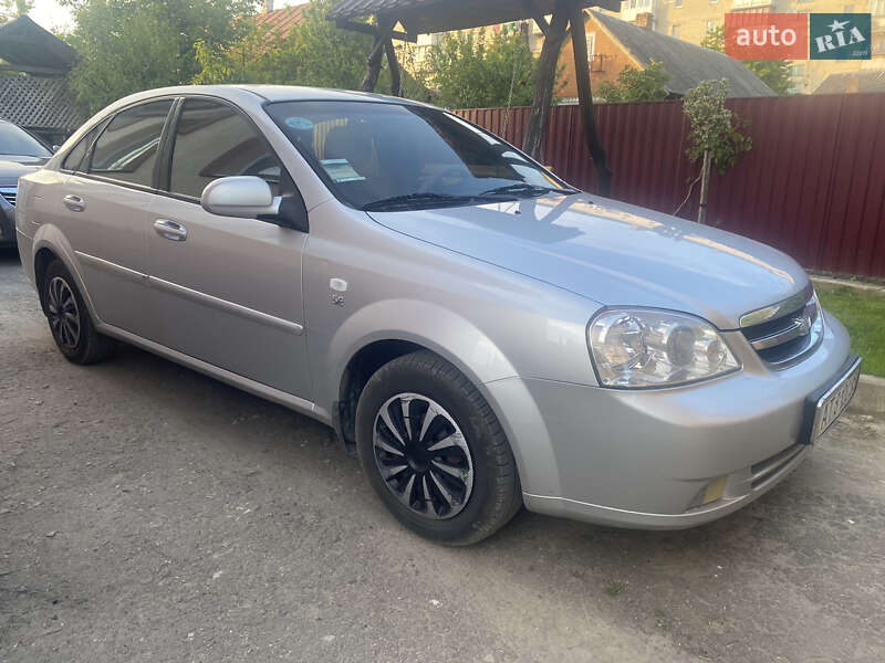 2010 chevrolet lacetti