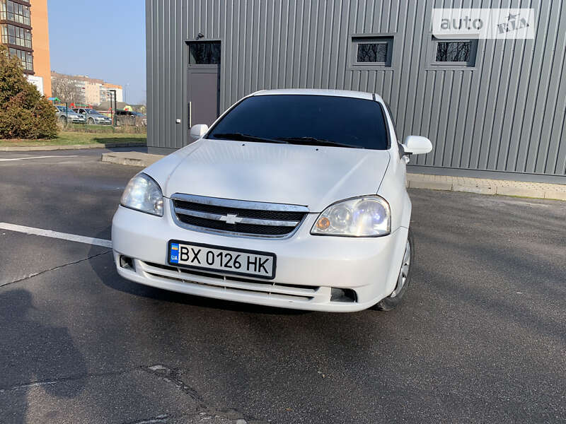 2012 chevrolet lacetti