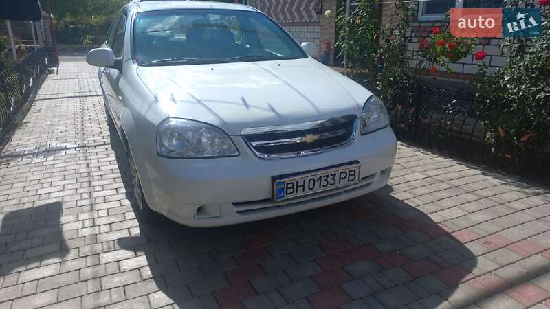 2012 chevrolet lacetti