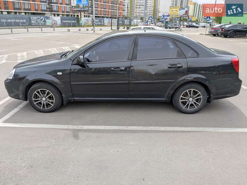 2012 chevrolet lacetti
