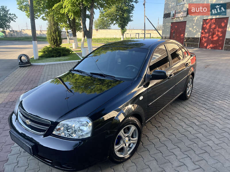2012 chevrolet lacetti