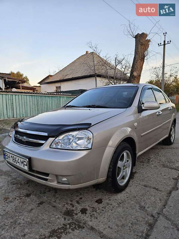 2011 chevrolet lacetti