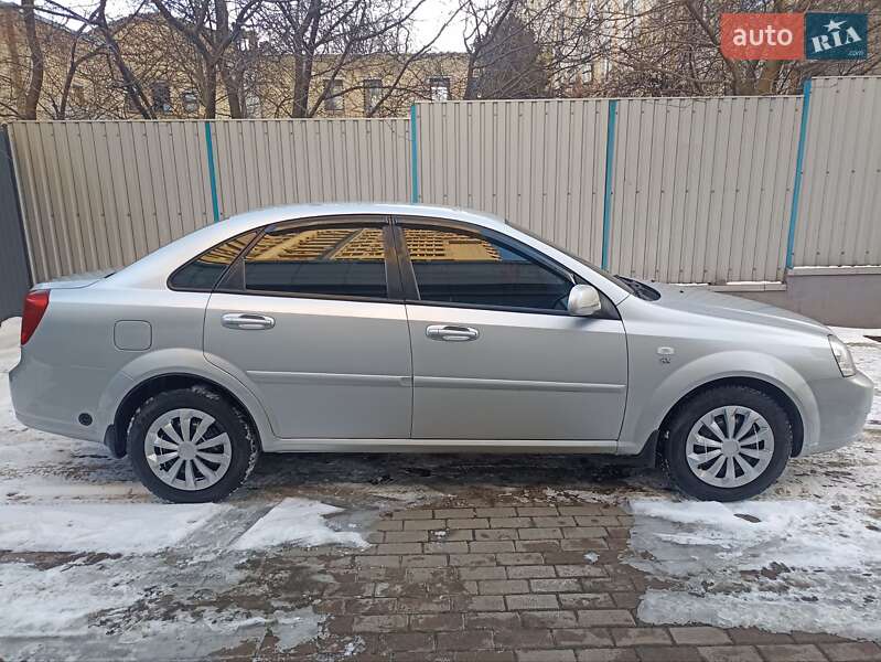 2011 chevrolet lacetti