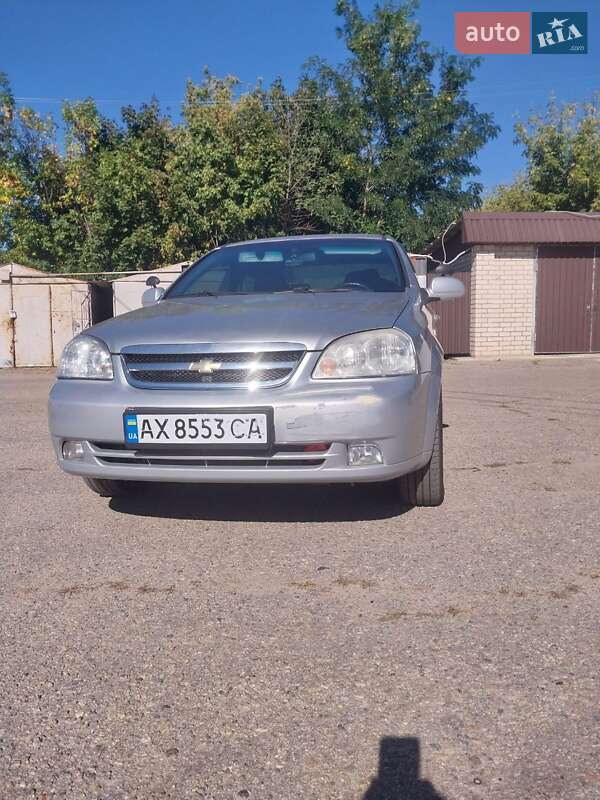 2012 chevrolet lacetti