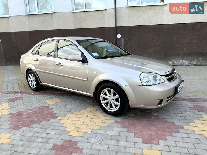 2012 chevrolet lacetti