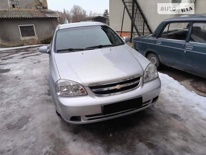 2012 chevrolet lacetti