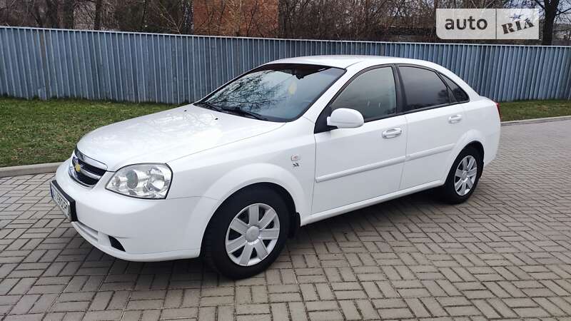 2012 chevrolet lacetti