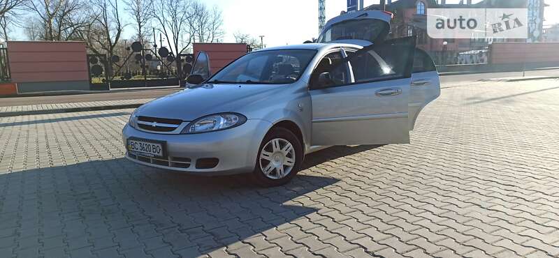 2008 chevrolet lacetti