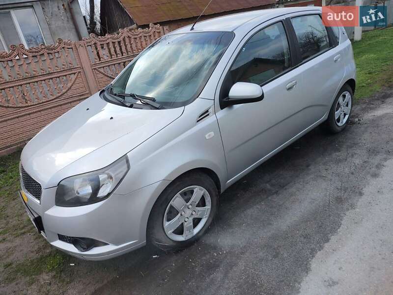 2012 chevrolet aveo