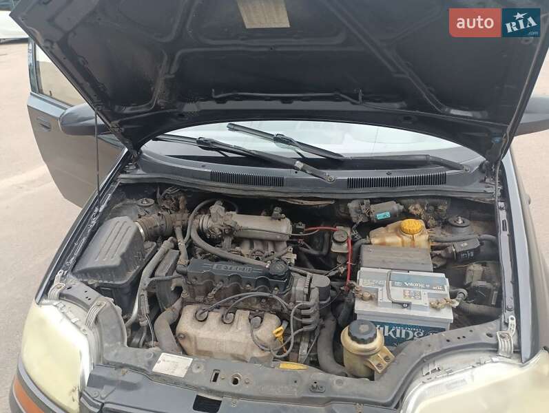 2005 chevrolet aveo