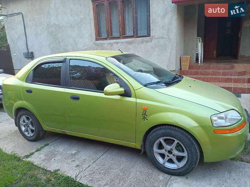 2005 chevrolet aveo