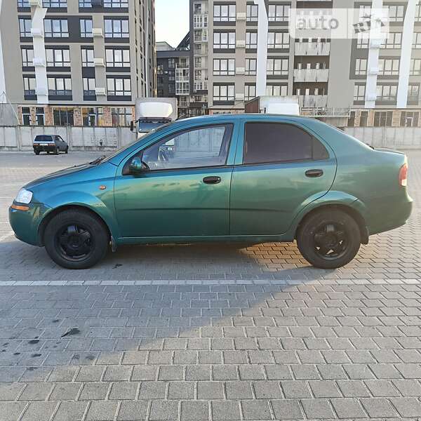 2005 chevrolet aveo