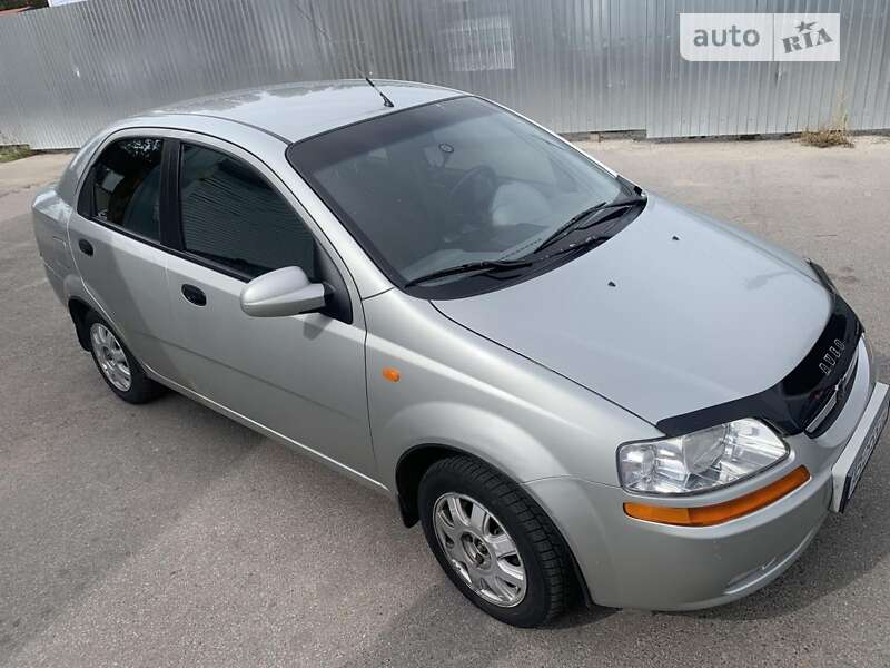 2005 chevrolet aveo