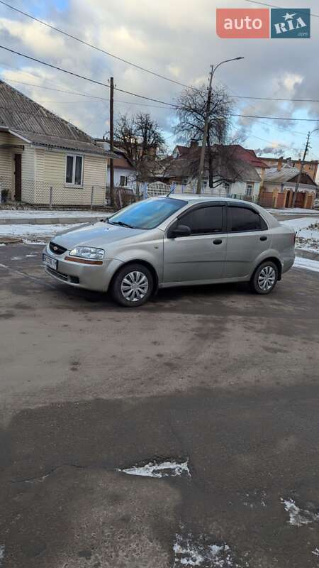 2005 chevrolet aveo