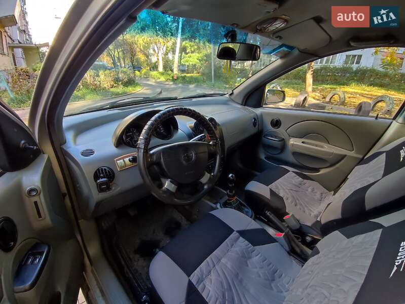 2005 chevrolet aveo