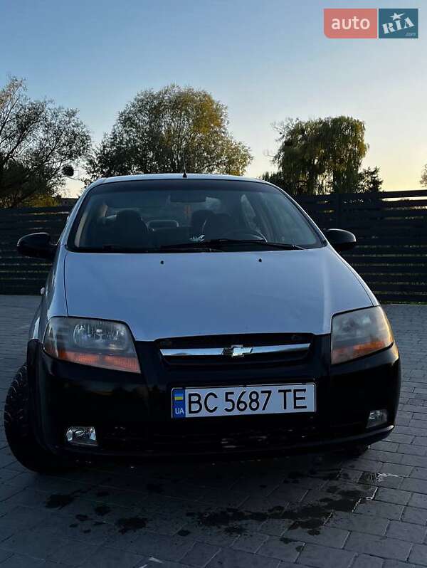 2005 chevrolet aveo
