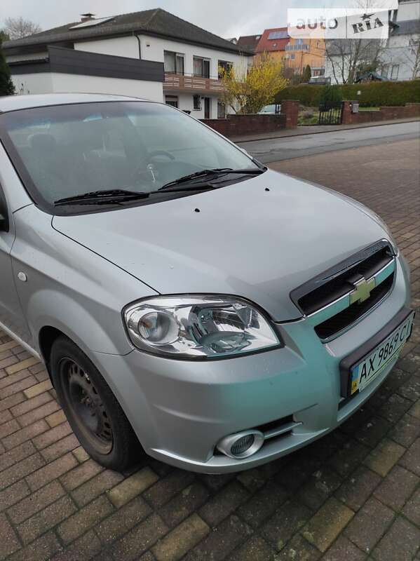 2011 chevrolet aveo