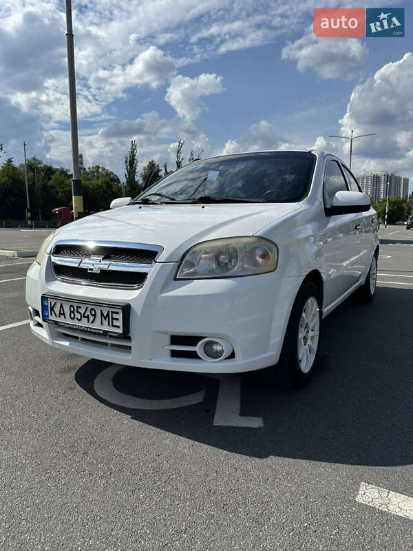 2011 chevrolet aveo