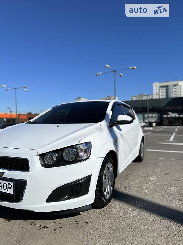 2011 chevrolet aveo