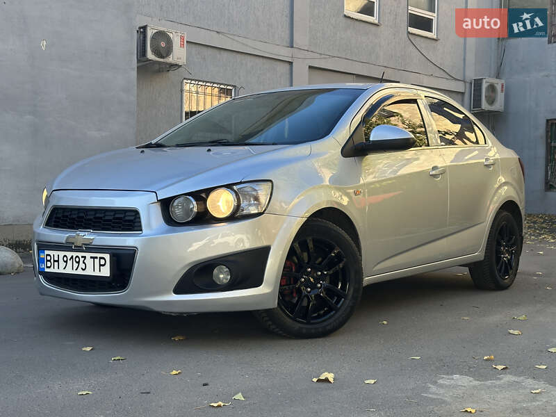 2012 chevrolet aveo