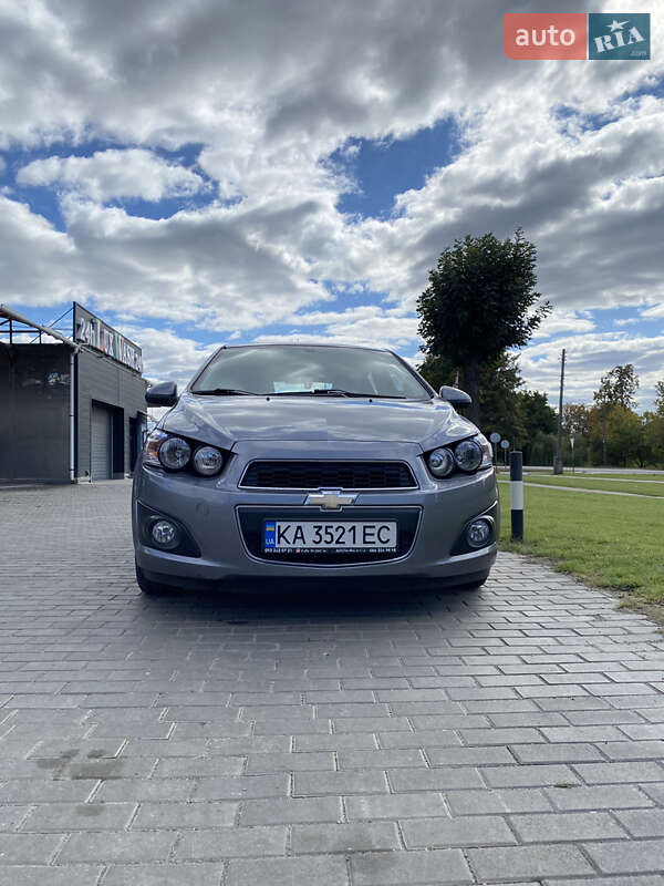 2012 chevrolet aveo
