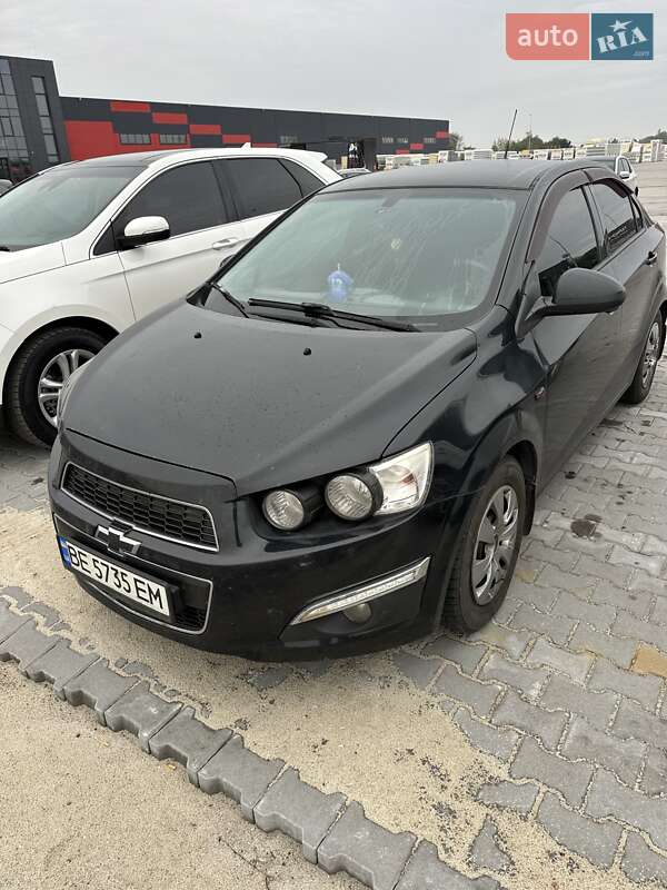 2013 chevrolet aveo