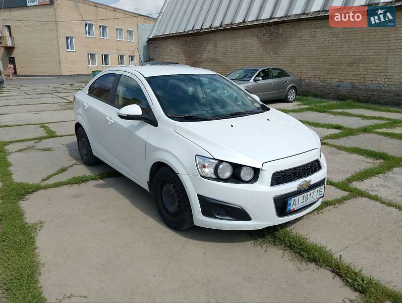 2016 chevrolet aveo