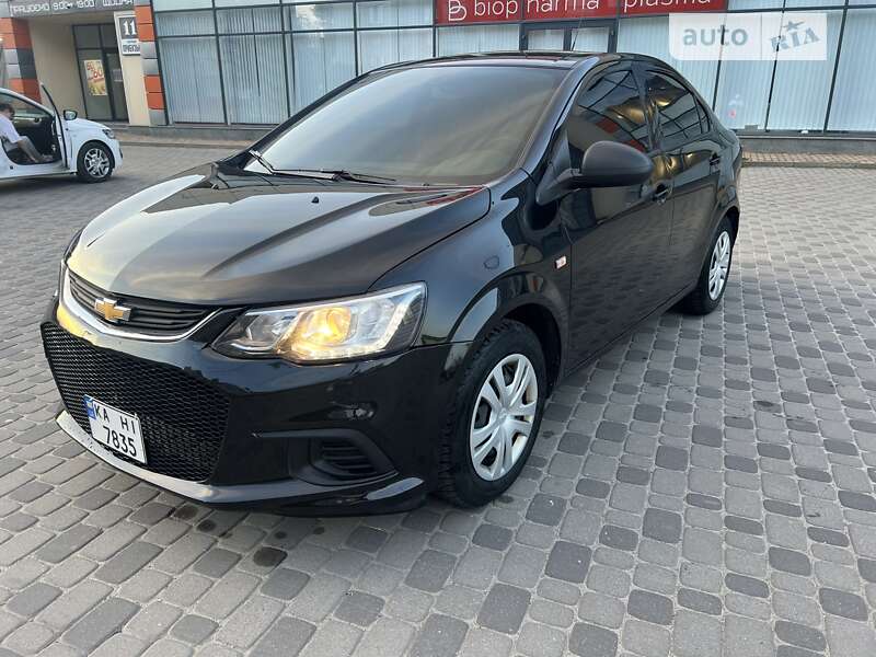 2017 chevrolet aveo