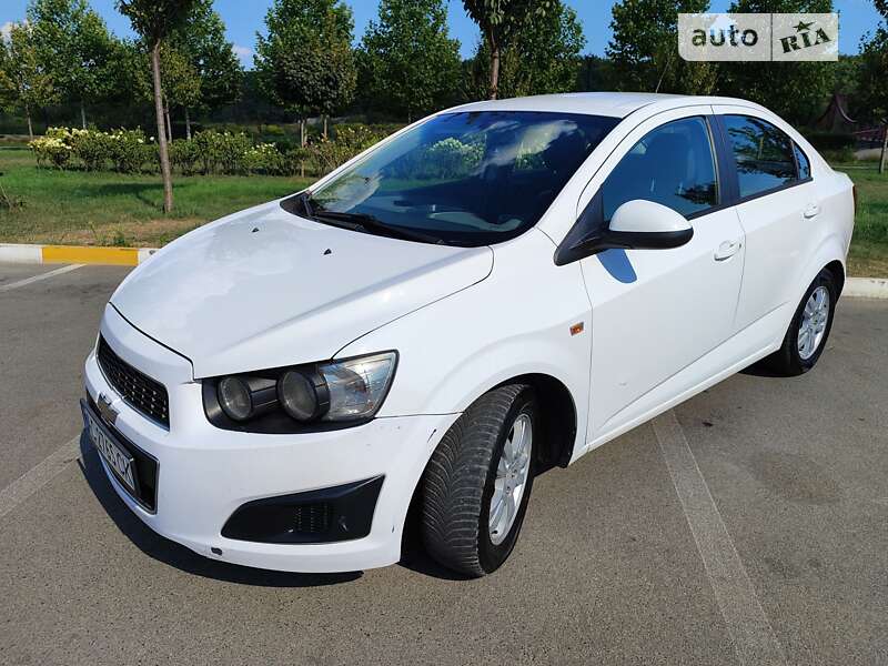 2012 chevrolet aveo