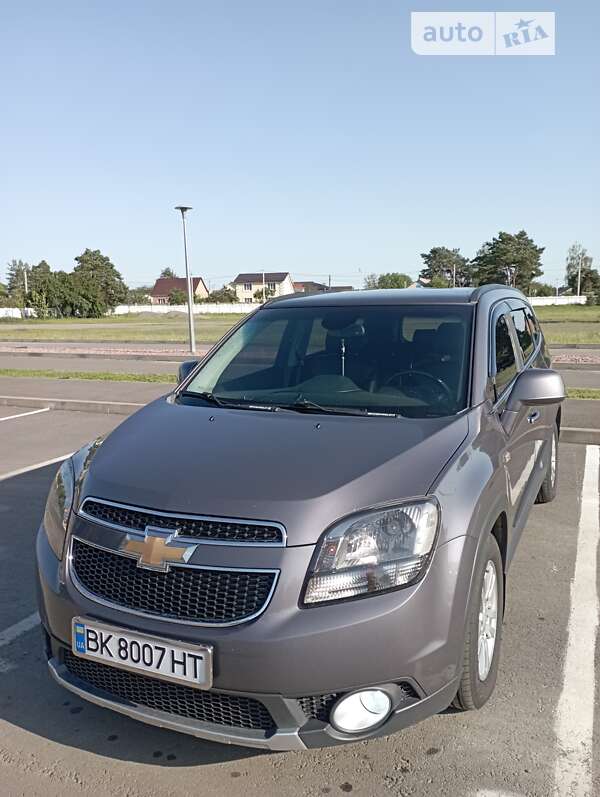 2011 chevrolet orlando