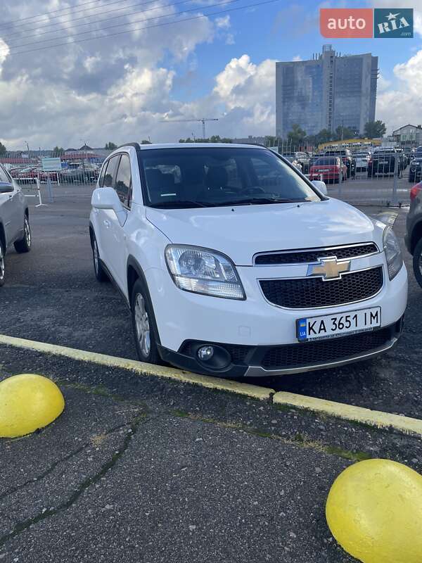 2011 chevrolet orlando