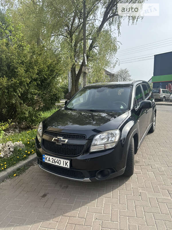 2011 chevrolet orlando