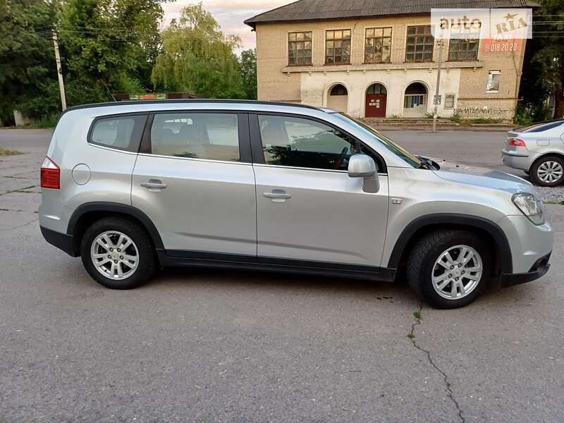 2012 chevrolet orlando