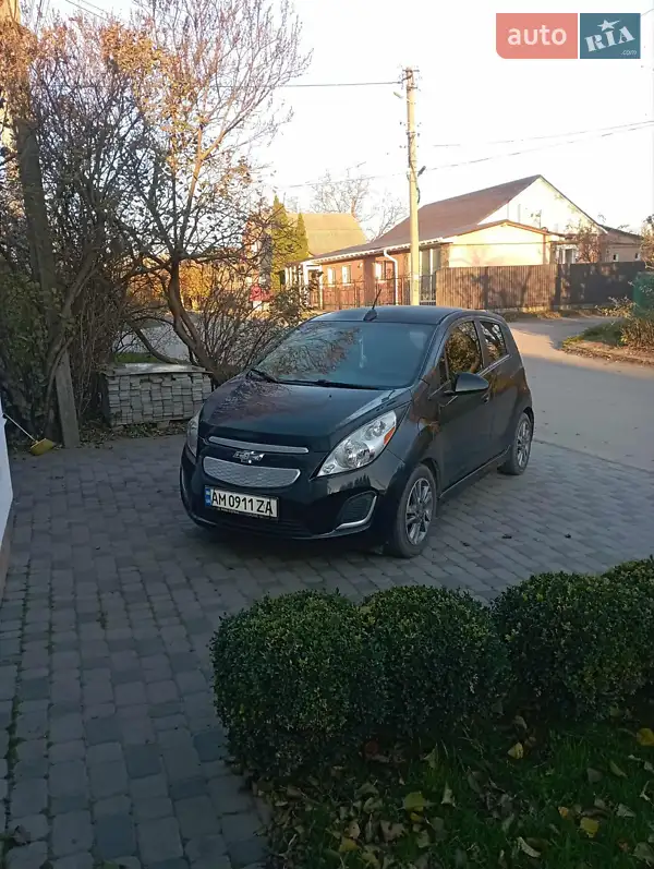2016 chevrolet spark
