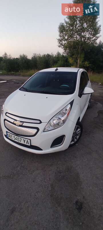 2014 chevrolet spark ev