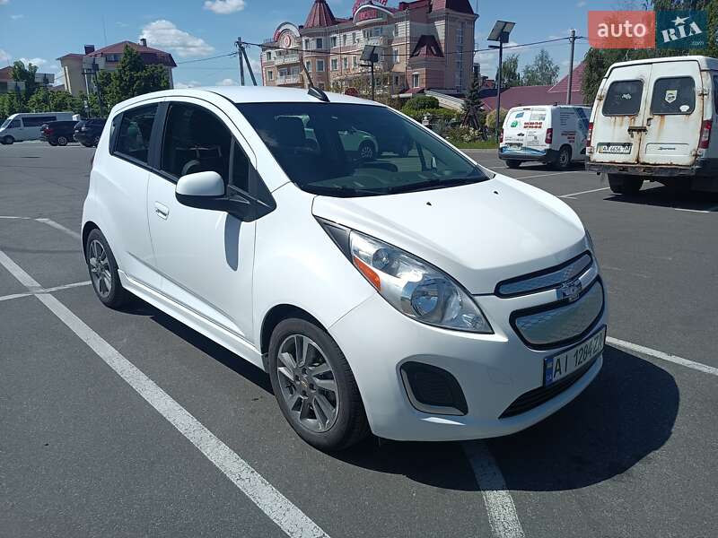 2014 chevrolet spark ev
