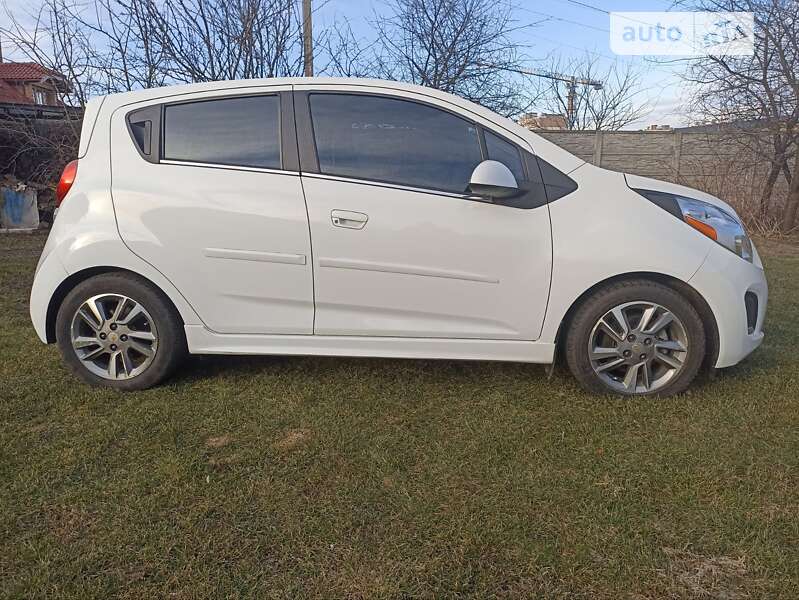 2015 chevrolet spark