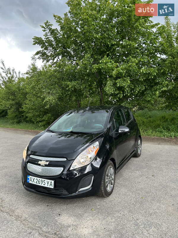 2014 chevrolet spark ev