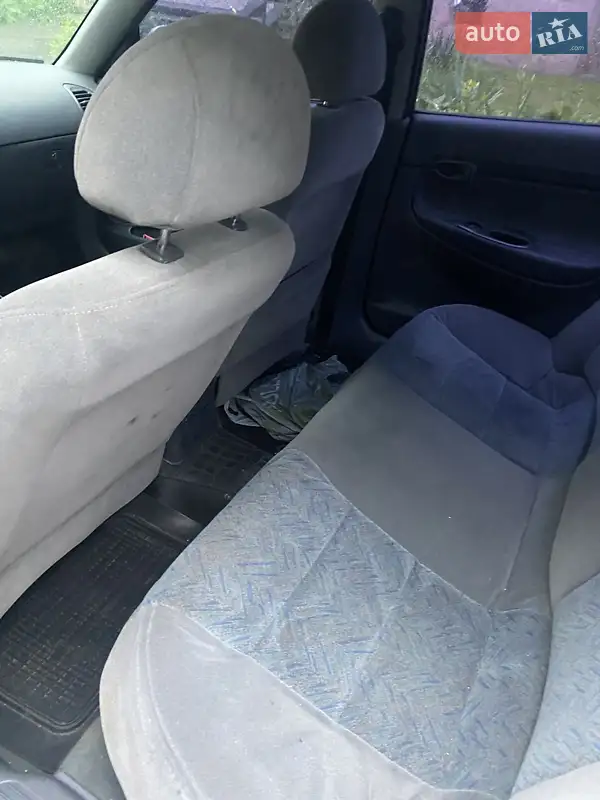 1998 zaz-daewoo nubira