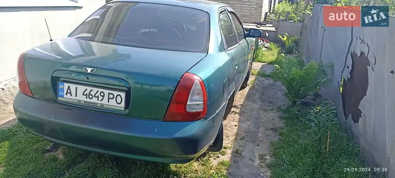 1998 daewoo nubira
